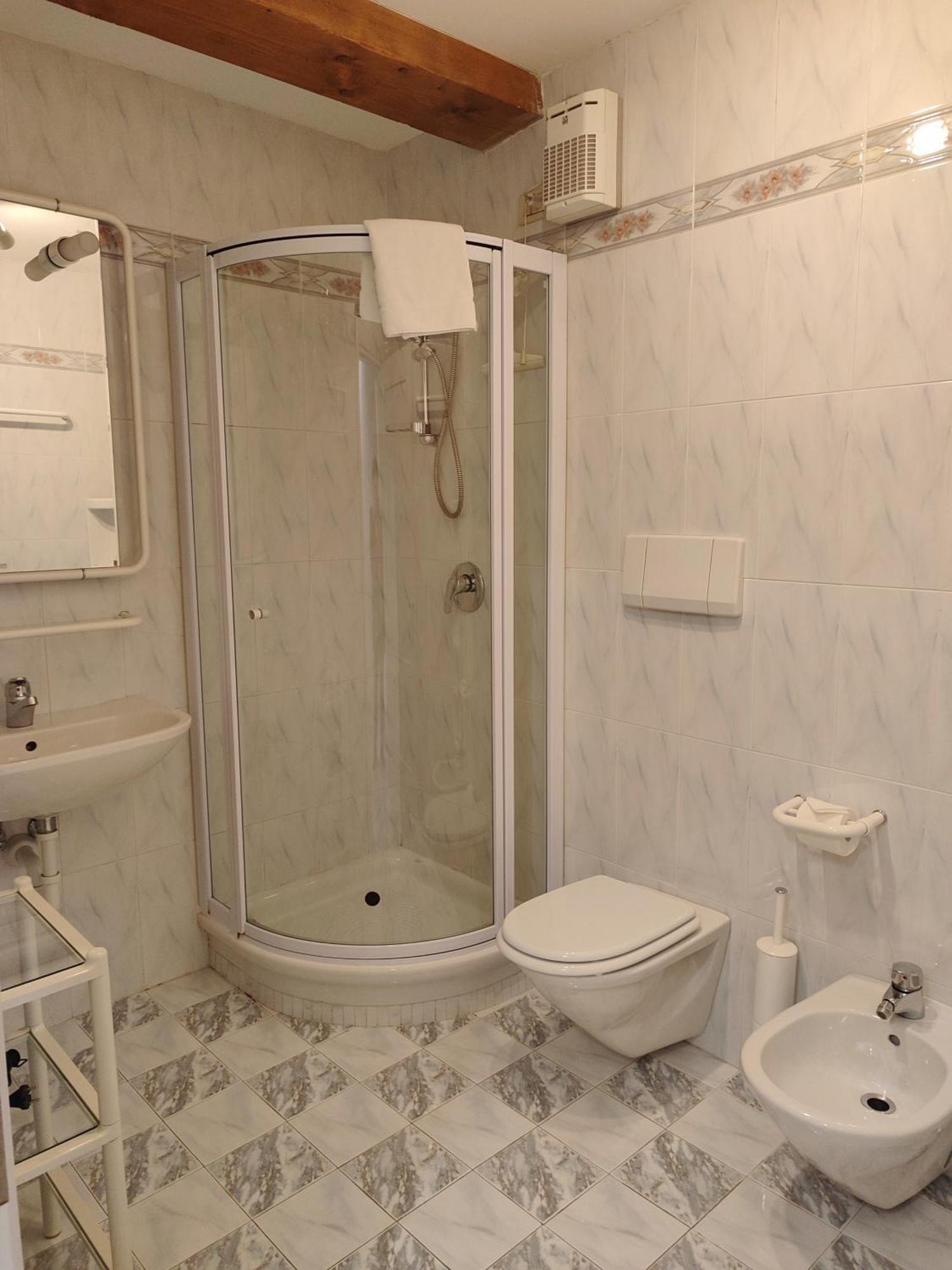 City Center Charme 加尔达湖滨 外观 照片
